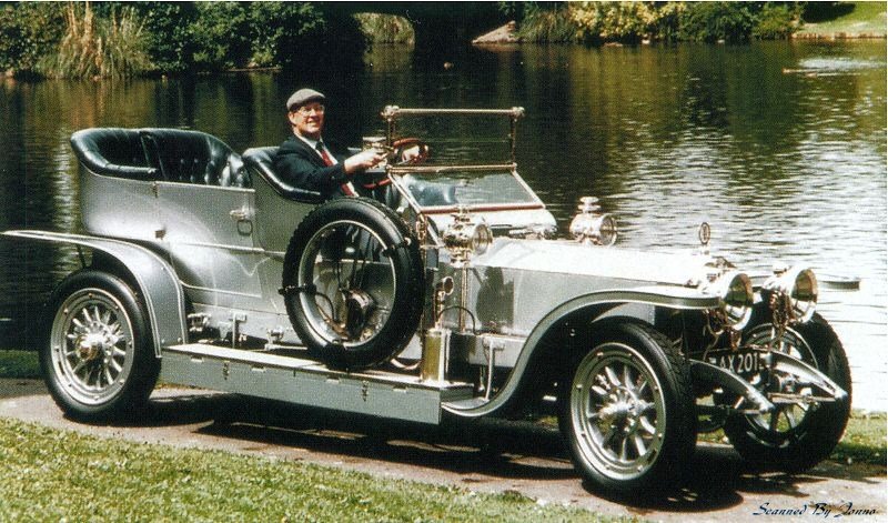 1907_Rolls_Royce_Silver_Ghost.jpg
